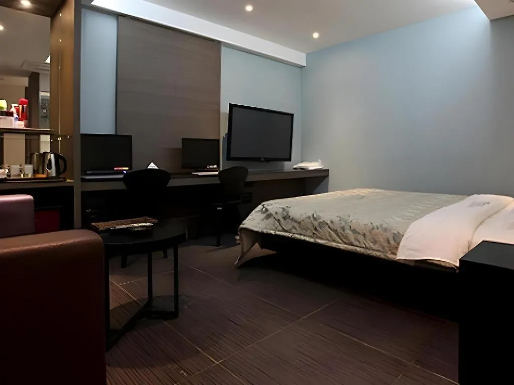 Hotel Cinema Seoul 2*,