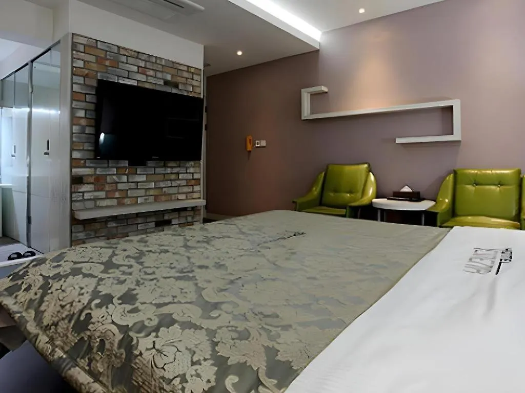 ** Motel Hotel Cinema Seoul South Korea